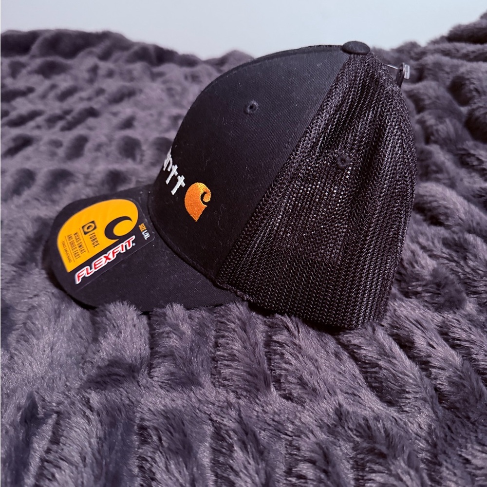 Carhartt Black Cap - Picture 2 of 2